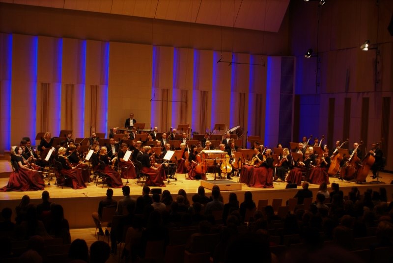 Filharmonia / ostrożnie, wciąga!!!